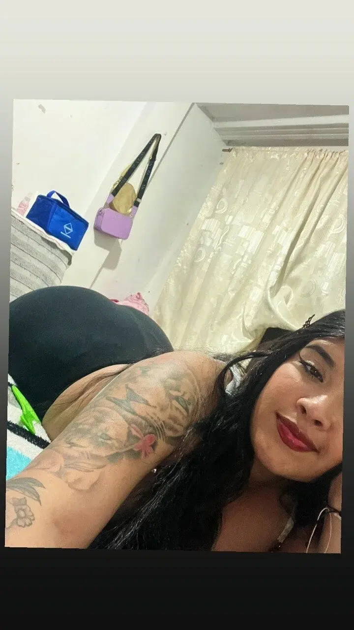 Mia__Kross_