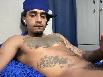 Stripchat Best live sex cam show of dominic_brandd23