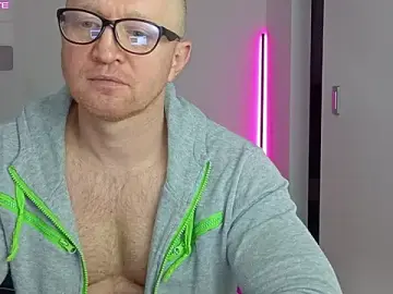 Stripchat Best live sex cam show of kevintyler69