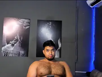 Stripchat Best live sex cam show of Big_furry_bear13