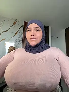 Stripchat Free Porn Cam of sweetmuslim01