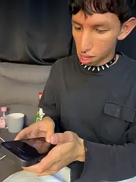 Stripchat Adult Webcam of Noah-fire