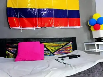 Stripchat Free Porn Cam of Charlotte_curvy_