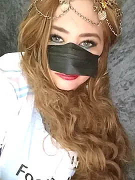 Stripchat Adult Webcams of Egyptianmilf2000