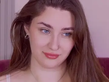 Stripchat Live Sex Cam of KiraBarlows