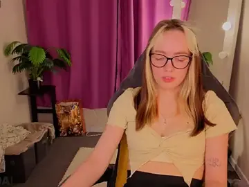 Stripchat Live Sex Cam of R0cket_bunny