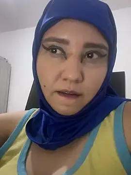 Stripchat Free Porn Cam of hannahayat