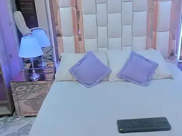 Stripchat Free Live Porn of Goldentemptation_