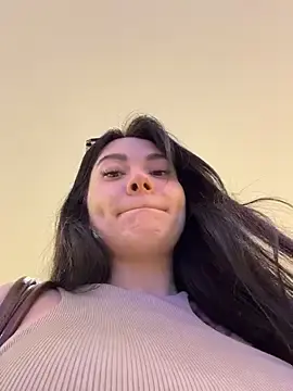 Stripchat Sex Cam of Wet__Bunny
