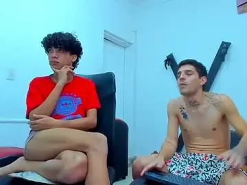 Stripchat Live Sex of boy_max_latin