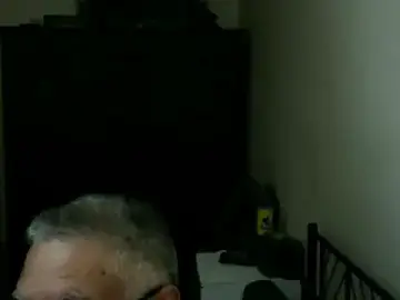 Stripchat Free Live Porn of 100Tauros