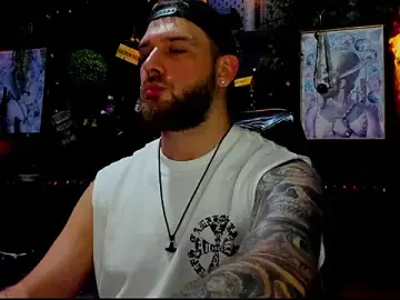 Stripchat Best Webcam of LexHardy