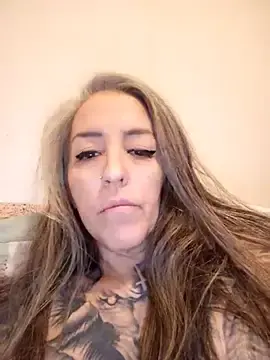 Stripchat Watch Live Sex Cams of vamporasuccubus19777