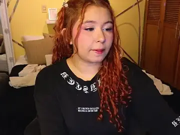 Stripchat Free Porn Cam of attenea_cutte