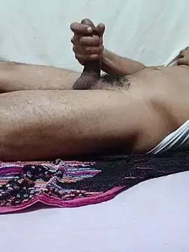 Stripchat Live Sex Cam of dark-skinned212