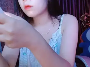 Stripchat Free Porn Cam of Julie_Ulie