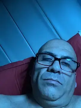 Stripchat Adult Webcam of Guapo007sexy