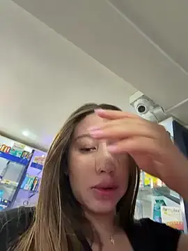 Stripchat Sex Cam of roouse