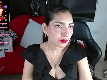Stripchat Live Sex of LunaSub69_