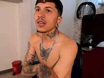 Stripchat Best Webcam of Valentino_Knox