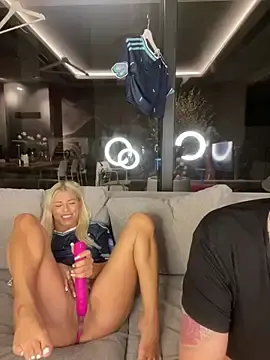 Stripchat Live Porn of SexOnMyLvL