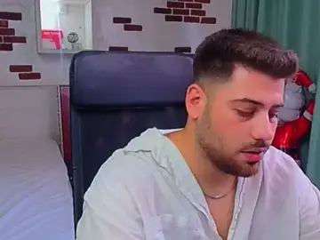 Stripchat Free Live Porn of DaxGreer