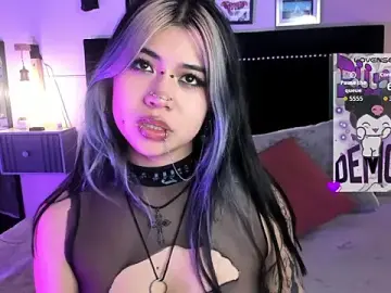 Stripchat Adult Webcam of pinkk_deemon