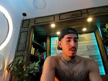 Stripchat Live Sex of Donovan_Desmond