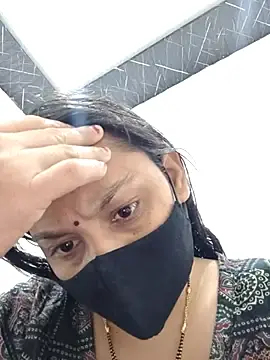Stripchat Best Webcam of Saishaa