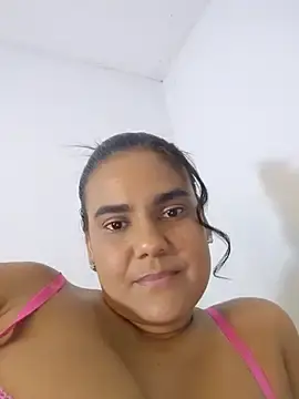 Stripchat Live Sex of AntonellaShot