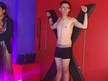 Stripchat Watch Live Sex Cams of Lia_Marek