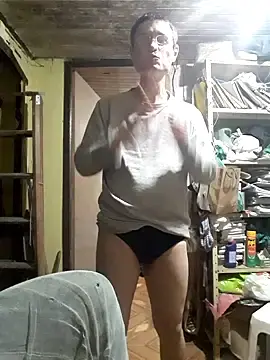 Stripchat Live Porn of stuart_hermann