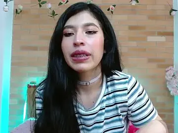 Stripchat Sex Cam of adriscute