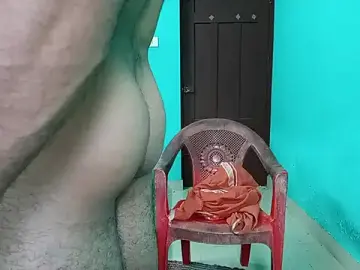 Stripchat Live Sex Cam of Sultryandrews