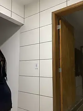 Stripchat Sex Cam of Nini_
