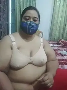 Stripchat Nude Webcam of momo_loves