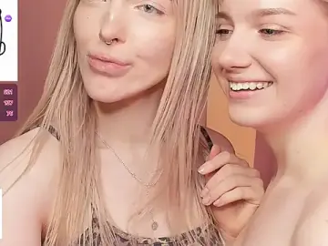Stripchat Best live sex cam show of MaeEversley