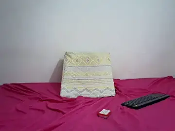 Stripchat Free Live Porn of Scarlett_Cherry_