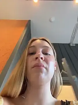 Stripchat Free Porn Cam of SashaCatt