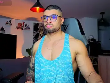Stripchat Watch Live Sex Cams of Michael_Diamond