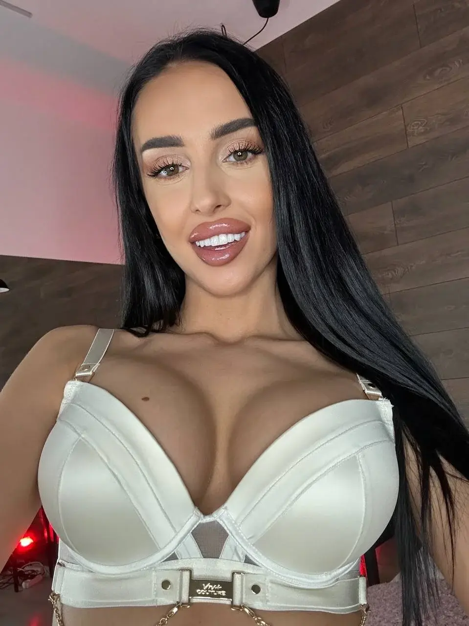 KairaAndrews