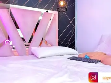 Stripchat Free Porn Cam of Miia77_