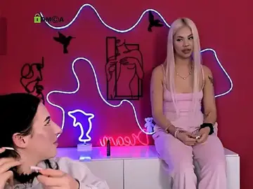 Stripchat Live Sex Cam of alexa_bonni