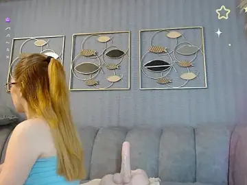 Stripchat Watch Live Sex Cams of issys_lam