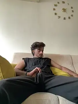 Stripchat Live Sex Cam of Seenu2199