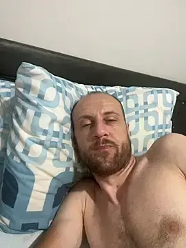 Stripchat Sex Cam of kdryldz2580