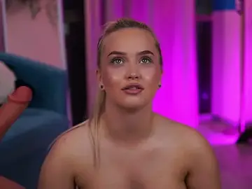 Stripchat Live Porn of ElyssawetXX