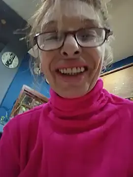 Stripchat Best Webcam of FrozenWaffle