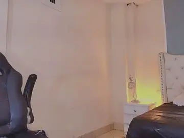 Stripchat Free Live Porn of elizabeth_santos1
