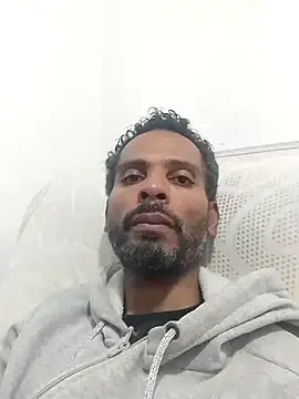 Stripchat Free Porn Cam of BlackAlphaPrime